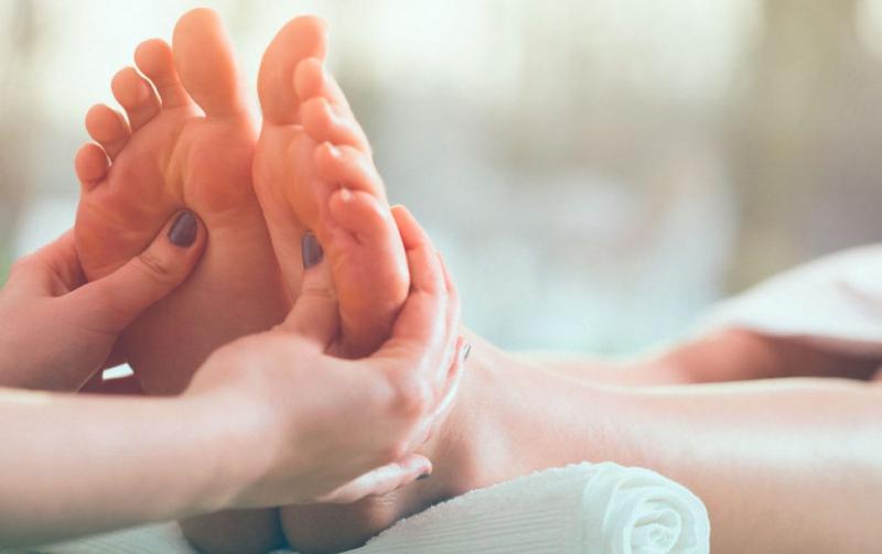 Massage lòng bàn chân mang lại nhiều công dụng tuyệt vời cho sức khỏe