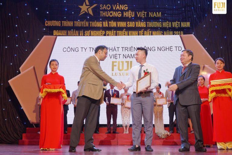3 Dòng ghế massage chất lượng mang về giải thưởng Sao Vàng Thương hiệu Việt 2019