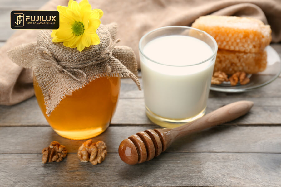  Sữa ấm kết hợp với mật ong có thể tạo ra một thức uống ngon miệng giúp thư giãn thần kinh