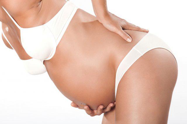 Bí kíp thủ tiêu chứng đau lưng khi mang bầu của thai phụ