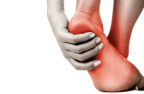Đau gót chân có nguy hiểm không – Góc hỏi đáp các bác sỹ đầu ngành