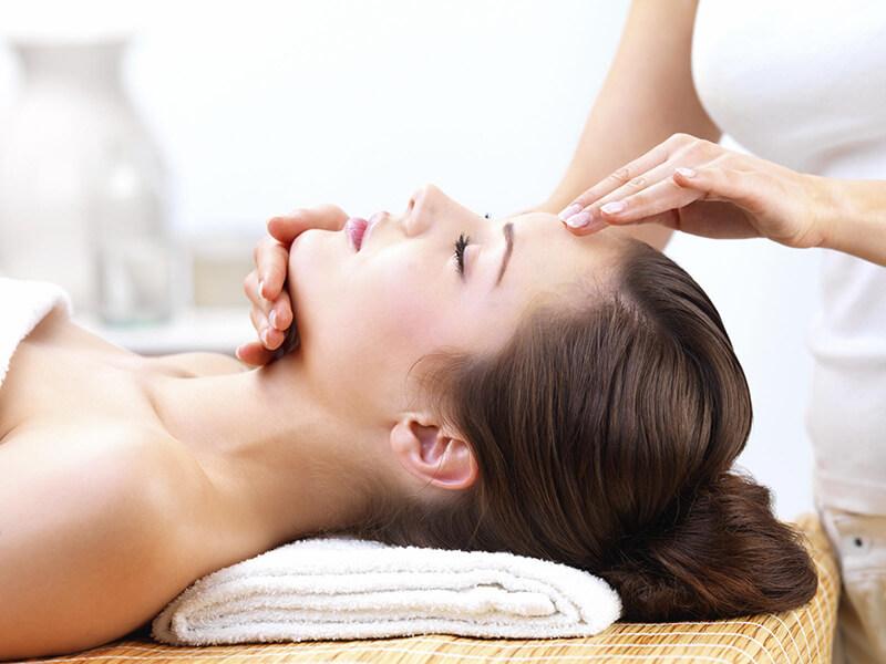 Massage là gì và tác dụng của massage - Fuji Luxury
