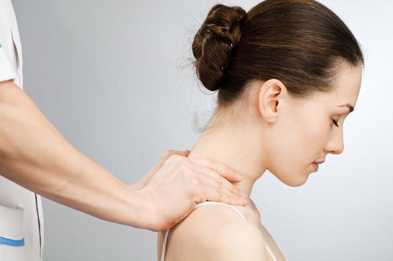 Nhận biết đau mỏi vai gáy, nguyên nhân và cách điều trị dứt điểm