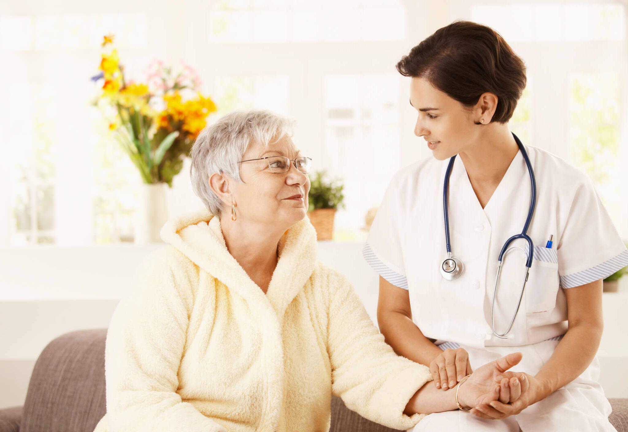 Tư vấn chăm sóc sức khỏe người cao tuổi